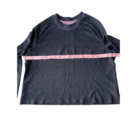 Athleta Black Turbo Seamless Sweatshirt size L - Picture 9 of 9